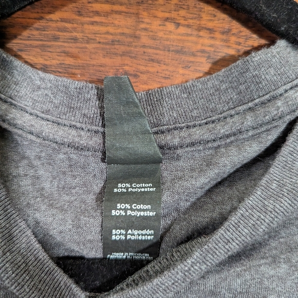 Luke Combs Women's Small Tee T-shirt - Picture 3 of 4